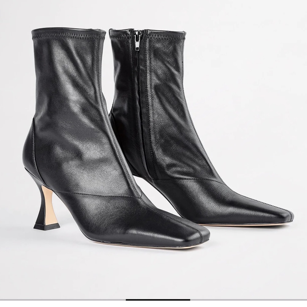 Tony Bianco - Fomo Black Venice Ankle booties - size 8